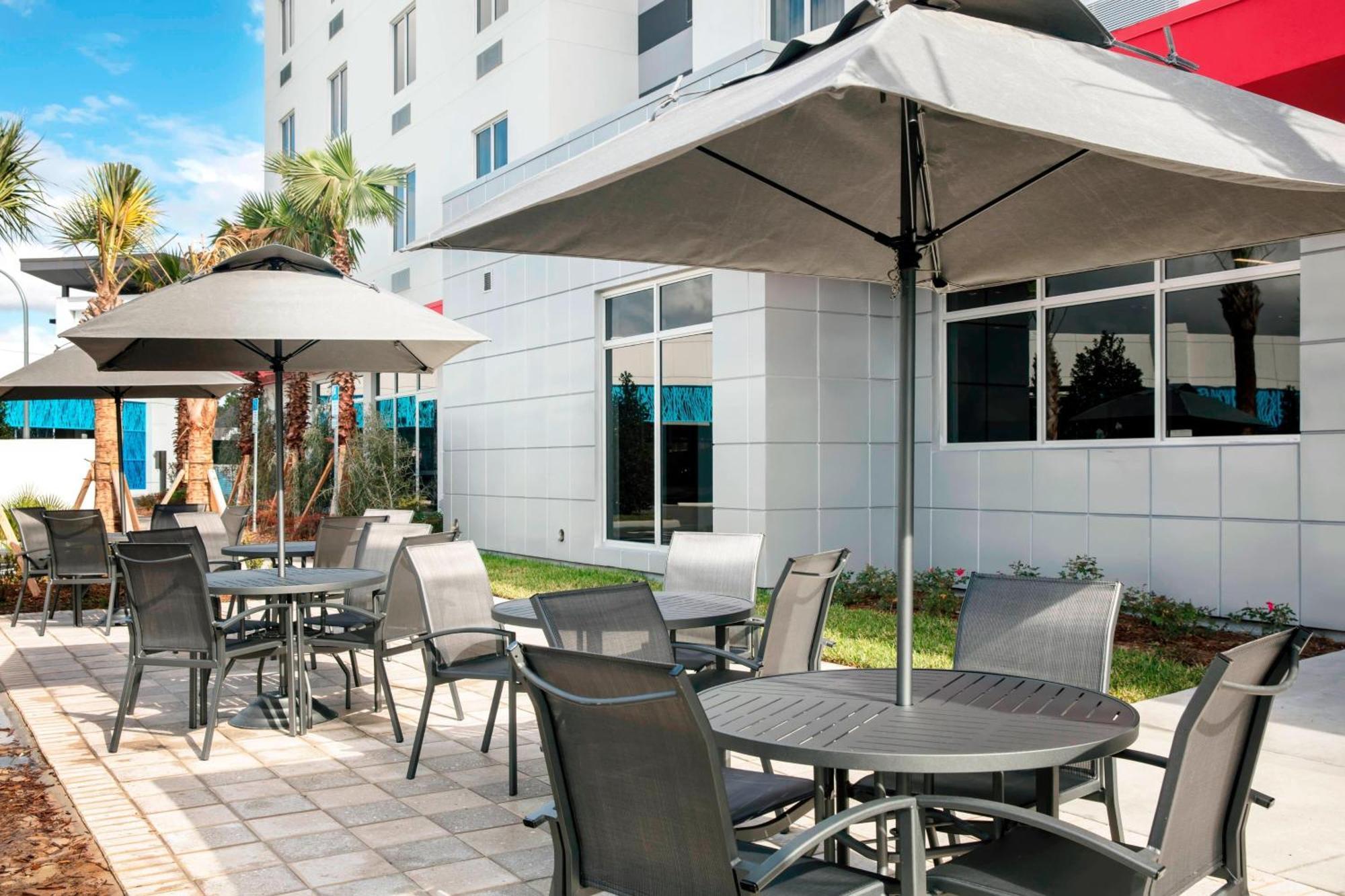 Fairfield Inn & Suites By Marriott Daytona Beach Speedway/Airport Exterior foto